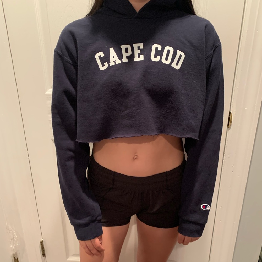 Cape Cod cropped hoodie